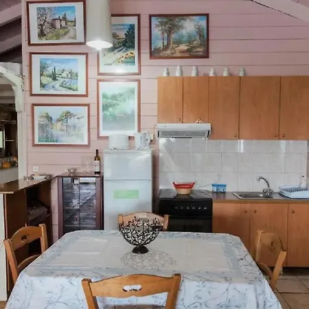 Family With Private Pool In Vafkeri, Lefkada *